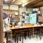 麺謹製3L's - 店内の様子