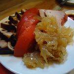 蜃気楼 - 冷菜盛合せ（チャーシュー、クラゲ、豚耳のにこごり）