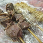 鳥ひで - テイクアウト（鳥皮、砂肝）