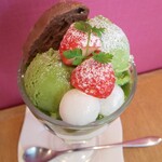 パティスリー ラ リシュテール - 伊勢茶パフェ(小豆なし)