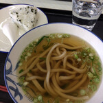 一文字うどん - 小(1つ玉) 180円