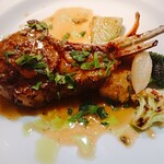 ビストロ　アギャット - ニュージーランド産ラム肉のグリル
