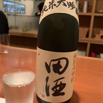 Nihonshu Baku Morebi - 田酒 純米大吟醸(青森県)