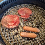 備長炭火焼肉　青磁 - 備長炭で焼く♪