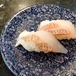 廻鮮寿司処 タフ - 霜降り天然真鯛