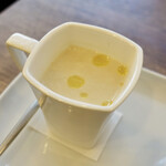 VANNO - アサリの出汁温製ポタージュ