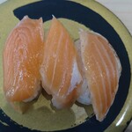 はま寿司 - サーモン三種盛り