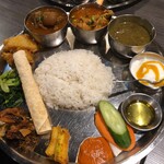 ネパール民族料理 アーガン - 【アーガンスペシャルタカリセット】1350円
