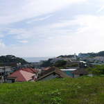 ゆうき食堂 - （おまけ）通称「ハゲ山」から望む小坪漁港