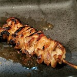 もつ焼き 丸松 - しろ：たれ