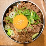 焼肉 うしの家 - そぼろごはん