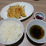 石松餃子  - 餃子定食10個 普通ライス