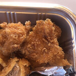 居喰処 光 - 2021/01/03
      おまかせ弁当 1,100円