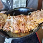 とんかつ げんき - かつ丼①880円(税込)