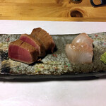 酒肴 新屋敷 - 本マグロ藁焼き＆熟成6日目ホッケ刺