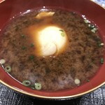 鮨旬美西川 - 卵の赤味噌