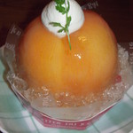 シェ・アオタニ - 『桃次郎』・・・桃一個まるごとです！！(2012年8月)