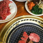 Yakiniku Gyuu Gyuu - 