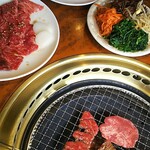 Yakiniku Gyuu Gyuu - 