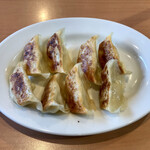 麺や 道 - 糸島産雷山豚一口餃子(400円)