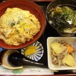 ひょうたん - 親子丼のサービスランチ