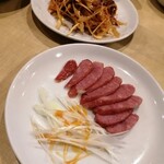 観行雲 - 中華風ソーセージ　¥350(税込)