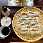 そばの実 - 大ざるそば+天ぷら三品