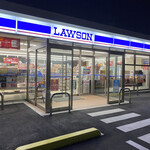 LAWSON - 外観写真: