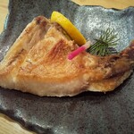 かもめ食堂 - ぶりのかま焼き