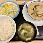 Matsuya - 濃厚オマール海老ソースのチキンフリカッセ定食 ライス大盛
