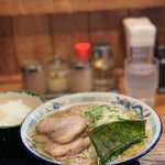 中華蕎麦 春馬 - 朝ラーセット700円