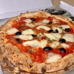 Pizzeria Alto Palazzo - プッタネスカ(¥1,500)+箱代(¥100)