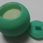 Chateraise Hisai Ten - 哈密瓜球雪葩