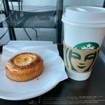 スターバックス・コーヒー - Gドリップコーヒー・クリームチーズデニッシュ