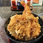 かど新 - 天丼(立派な海老天が2つ！)