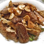 ファームレストラン千代田 - びえい和牛サーロインステーキ肉（調理例）