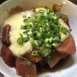 居喰処 光 - 2021/01/04
      本日の日替り 中とろやまかけ丼 500円