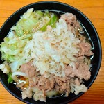Kurazaki - 特濃煮干しスープ（かけうどん）並 500円＋肉100円