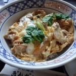 饂飩蔵 ぎんざん - 阿波尾鶏の親子丼アップ