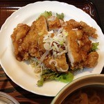 葵飯店 - 油淋鶏アップ