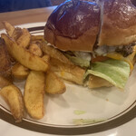 BELLOWS BURGER - 