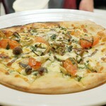 トリワイン ＰＩＫＯＳＨＨＨＵ - きのこのピッツァ