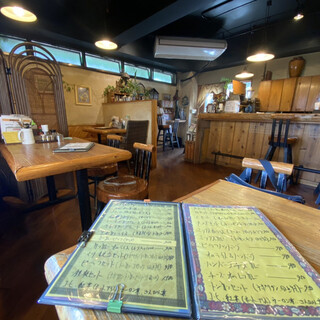 隠れ家 那覇でおすすめのカフェをご紹介 食べログ 隠れ家 那覇でおすすめのカフェをご紹介 食べログ