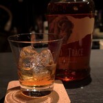 DEN - バッファロートレース