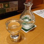 すし 波奈 - 厳選日本酒ワンコイン、今日は「澤の泉」