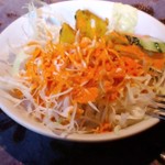 インド・ネパール料理　ナンカレーハウス - サラダ