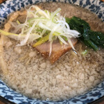 ラーメン イッケン - 切り立てのネギとすりたての生姜が効いてる！