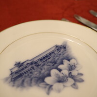 メインダイニングルーム - お皿が素晴らしい