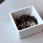 クラフタル - ・そば粉のニョッキ 上にもトリュフがいっぱい。