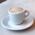 クラフタル - ・トリュフのカプチーノ